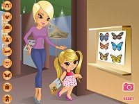 Museum with Mom